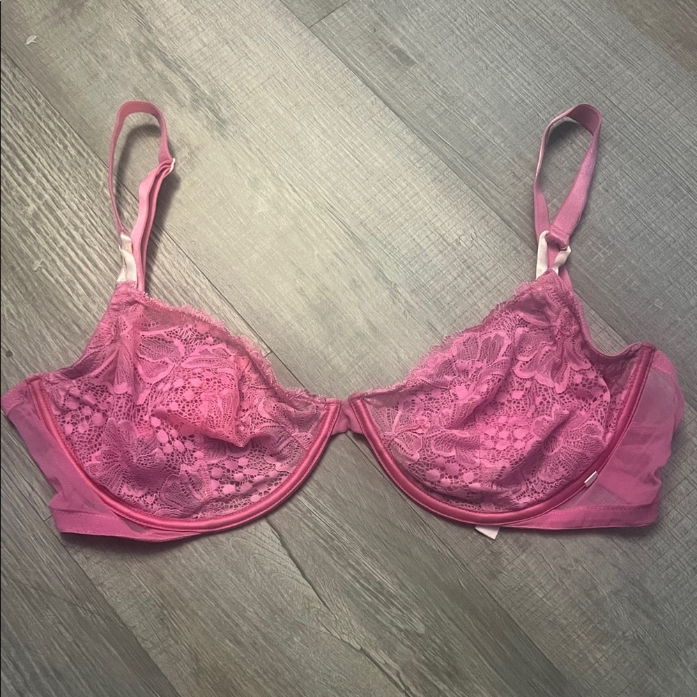 Victoria's Secret Pink Lace Bra
